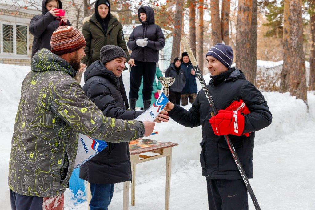 Хоккей на валенках