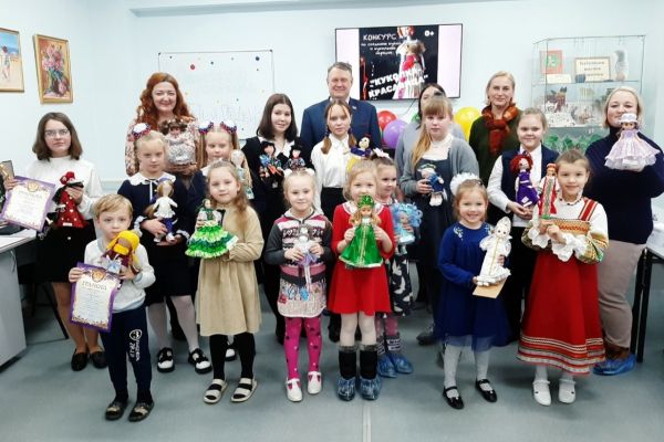 Конкурс творческих семей "Куколка-красавица"