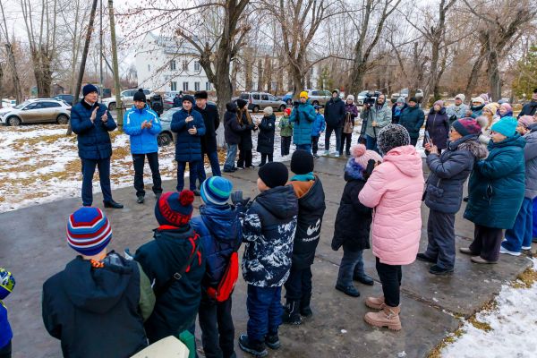 Синарский трубный завод организовал праздничную программу в парке поселка Северный